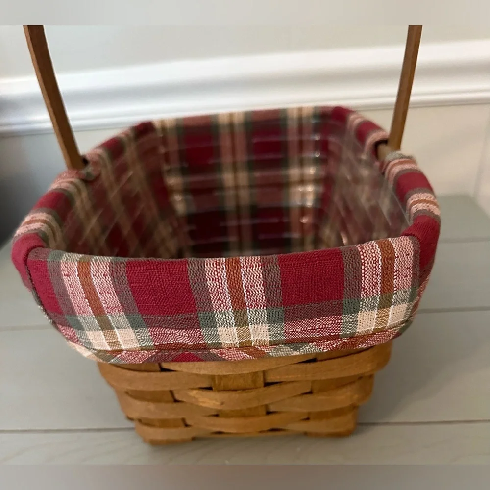 Longaberger Vintage Rectangle Spring Basket with Fabric and Plastic Liners 1985